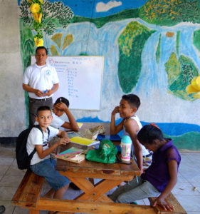 2015 - Children in Los Quinchos after-school program